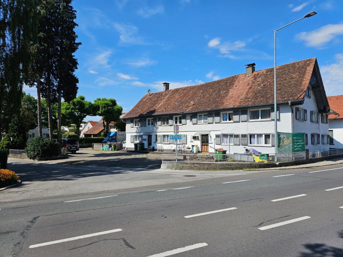 B76, Lauterach, Vorarlberg Apartments Экстерьер фото