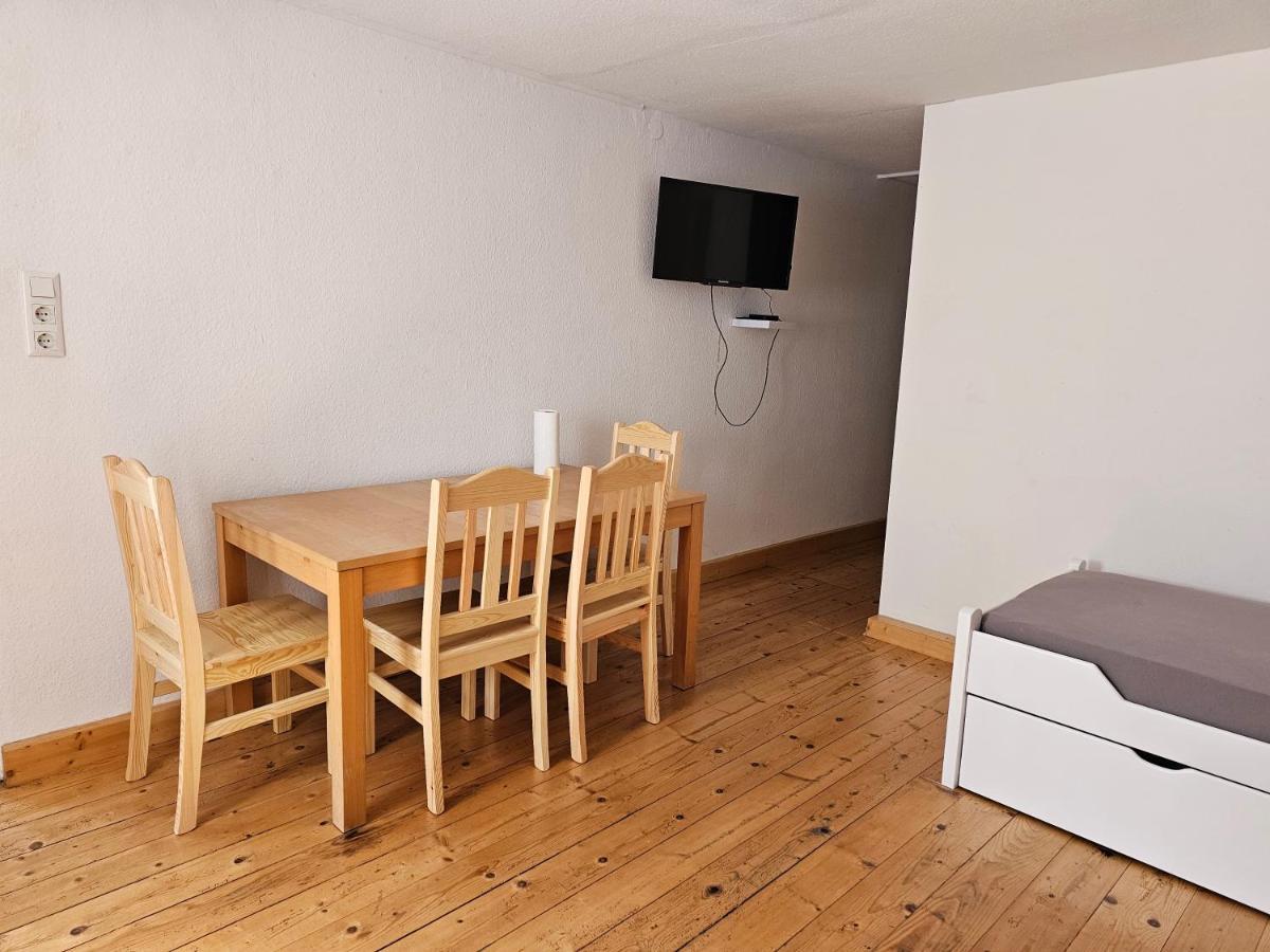 B76, Lauterach, Vorarlberg Apartments Экстерьер фото