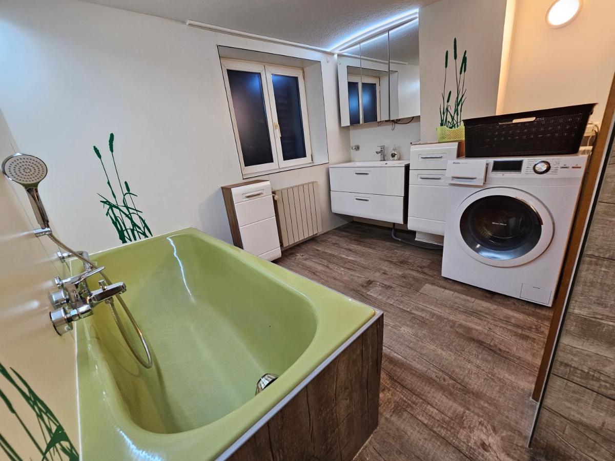 B76, Lauterach, Vorarlberg Apartments Экстерьер фото