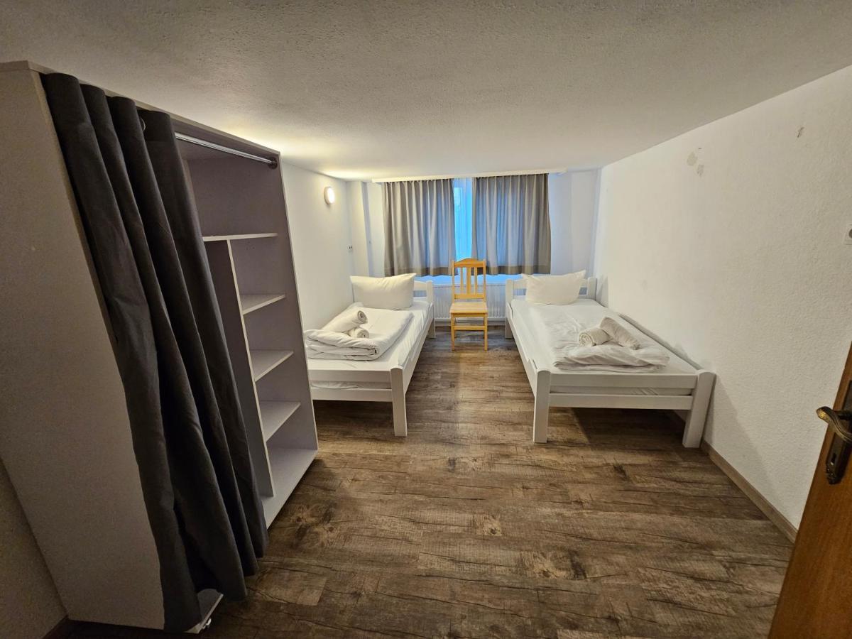B76, Lauterach, Vorarlberg Apartments Экстерьер фото